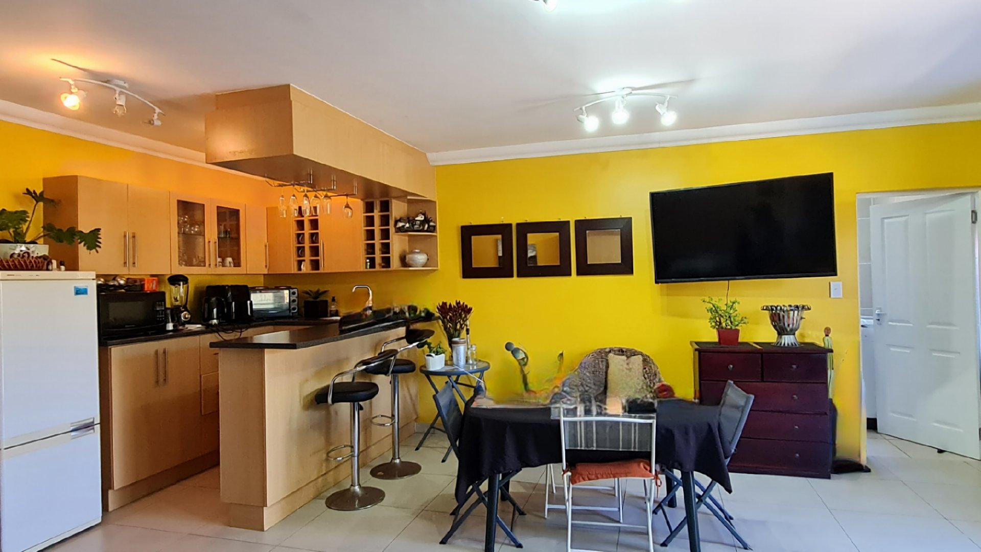 4 Bedroom Property for Sale in Island View Western Cape